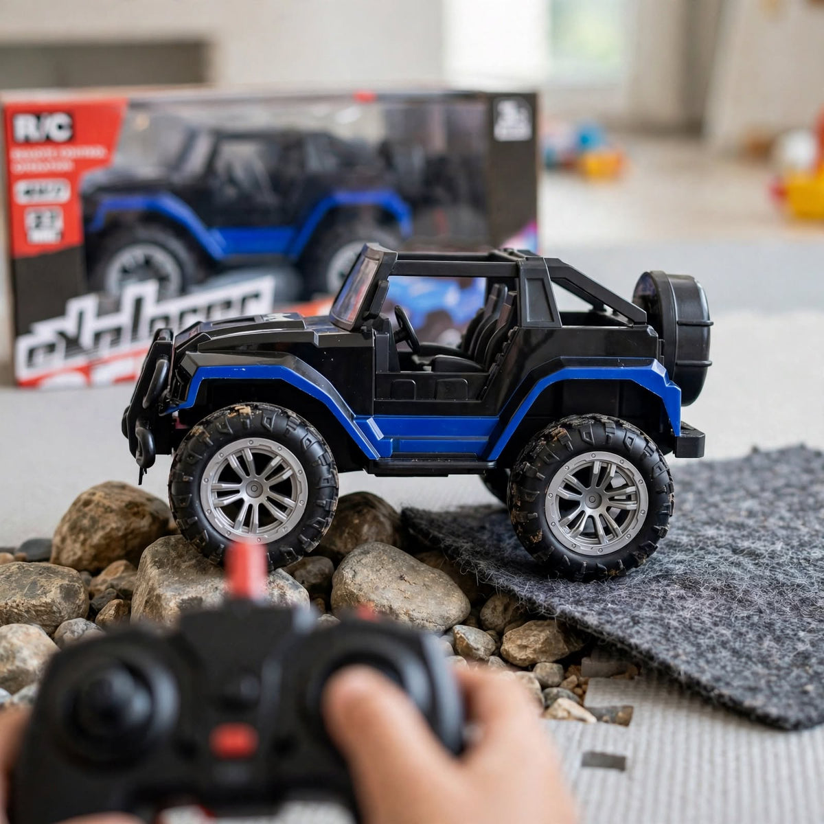 R/C Explorer Off-Road Jeep